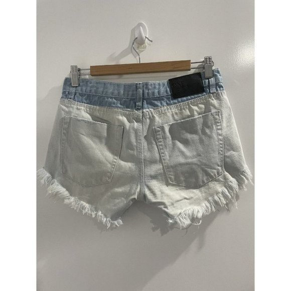 One Teaspoon Bonitas Low Waist Medium Rise Raw Curved Hem Size 26 Button Fly - Picture 4 of 8